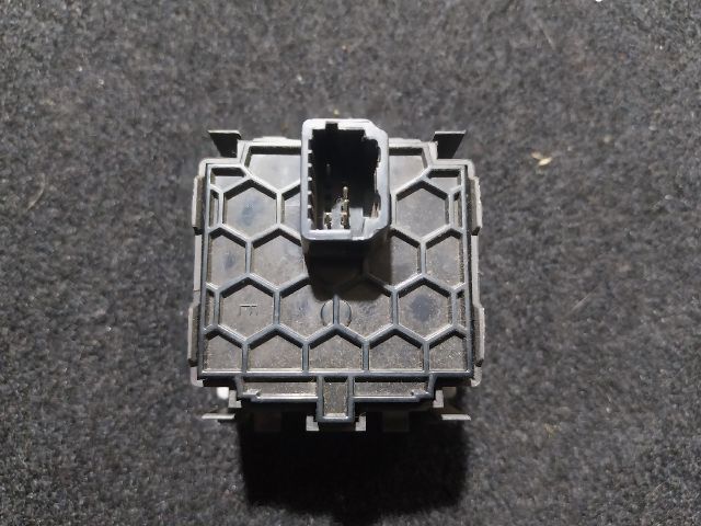 bontott OPEL VIVARO Fényszórómagasság Állító Kapcsoló