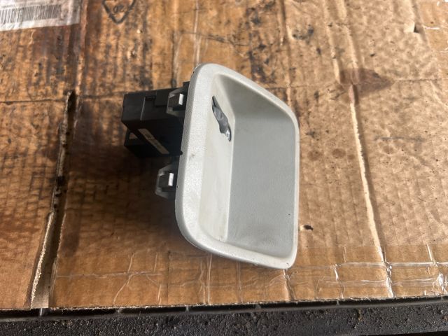 bontott OPEL VIVARO Fényszórómagasság Állító Kapcsoló