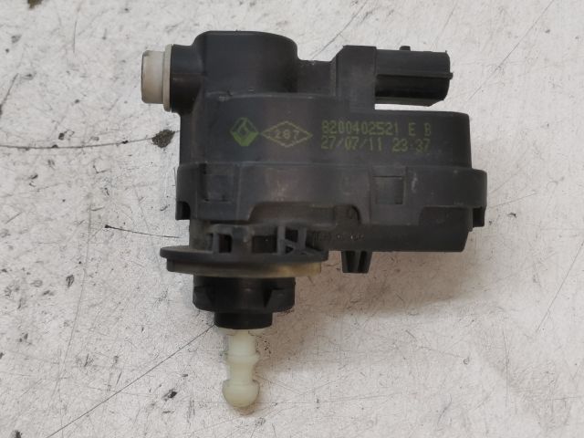 bontott OPEL VIVARO Fényszórómagasság Állító Motor (Pozíciófüggetlen)