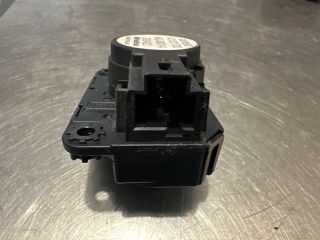 bontott OPEL VIVARO Fűtés Állító Motor