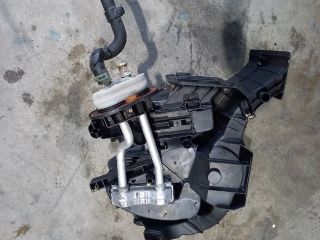 bontott OPEL VIVARO Fűtés Box