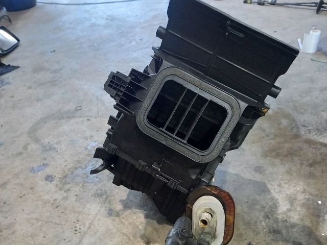 bontott OPEL VIVARO Fűtés Box