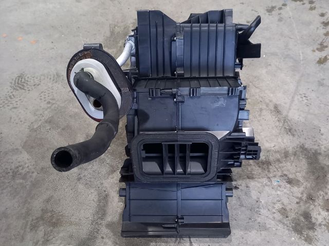 bontott OPEL VIVARO Fűtés Box