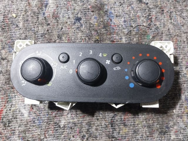 bontott OPEL VIVARO Fűtéskapcsoló (manuális klímás)