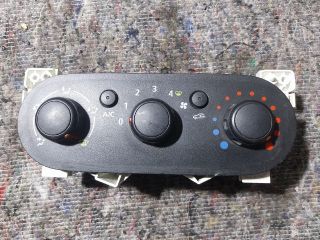 bontott OPEL VIVARO Fűtéskapcsoló (manuális klímás)