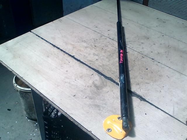 bontott OPEL VIVARO Gázrugós Kitámasztó Teleszkóp Csomagtérajtó Jobb