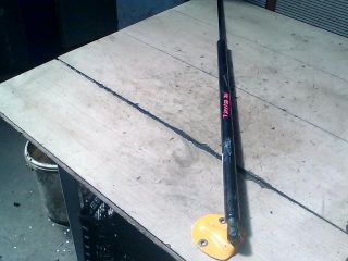 bontott OPEL VIVARO Gázrugós Kitámasztó Teleszkóp Csomagtérajtó Jobb