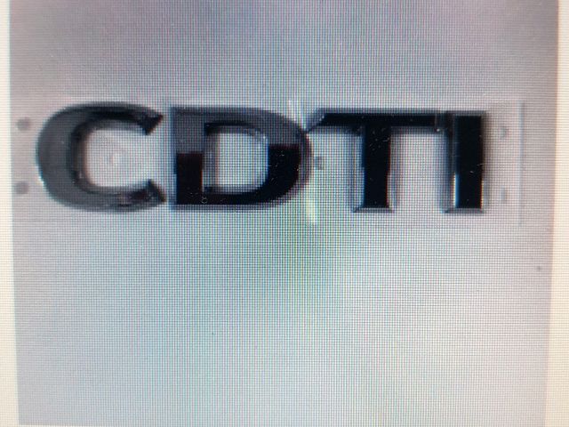 bontott OPEL VIVARO Hátsó Embléma