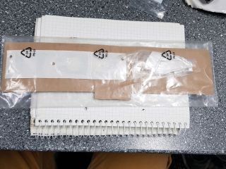 bontott OPEL VIVARO Hátsó Embléma