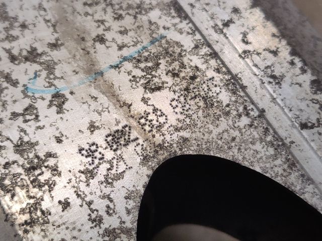 bontott OPEL VIVARO Hátsó Lökhárító Merevítő (Fém)