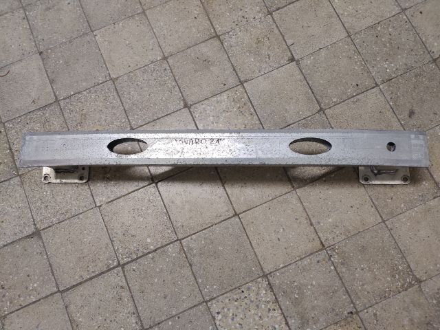 bontott OPEL VIVARO Hátsó Lökhárító Merevítő (Fém)