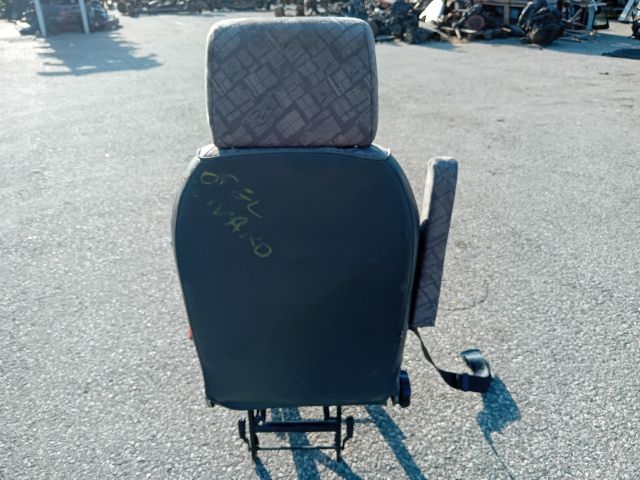 bontott OPEL VIVARO Hátsó Ülés