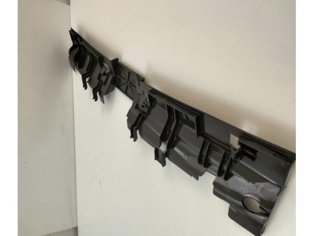 bontott OPEL VIVARO Homlokfal Burkolat