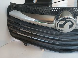 bontott OPEL VIVARO Hűtőrács