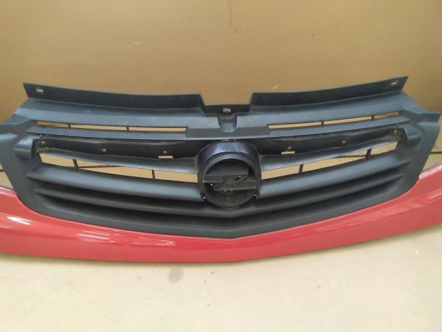 bontott OPEL VIVARO Hűtőrács