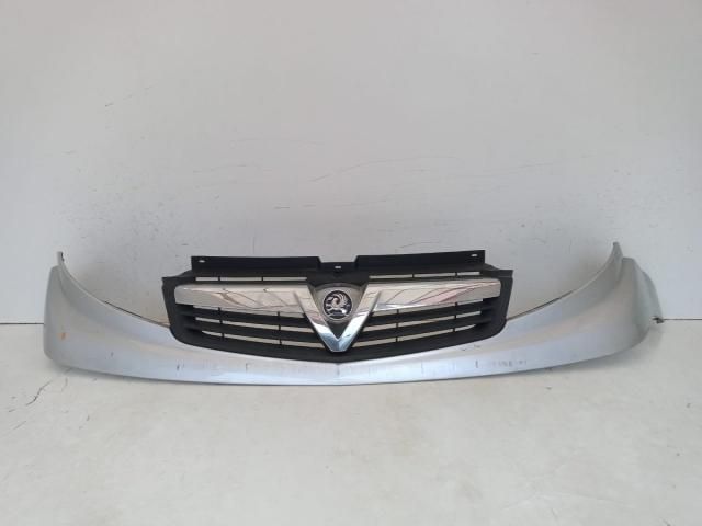 bontott OPEL VIVARO Hűtőrács