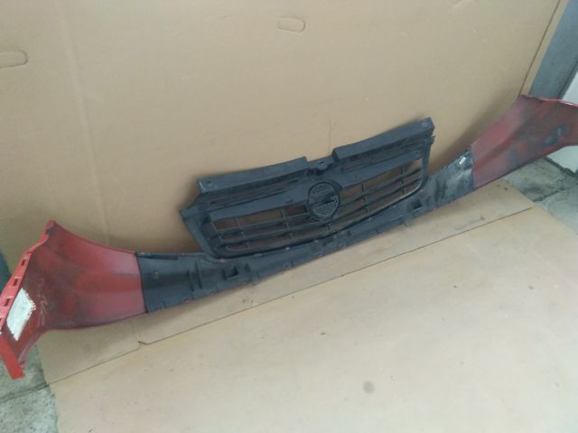 bontott OPEL VIVARO Hűtőrács