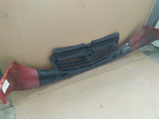 bontott OPEL VIVARO Hűtőrács