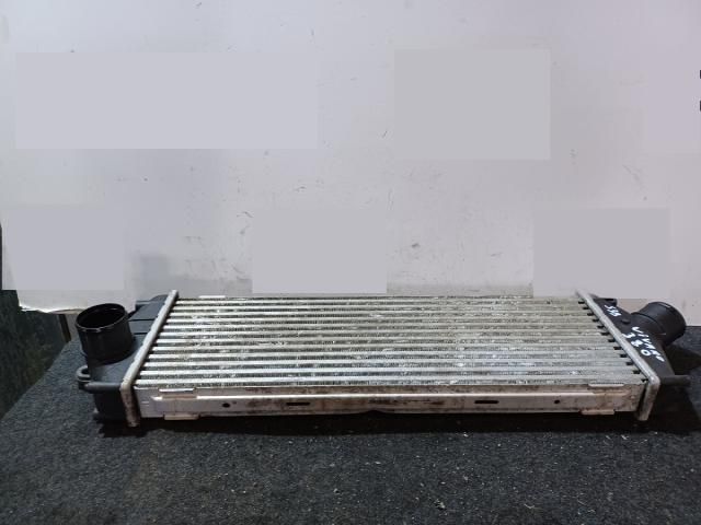 bontott OPEL VIVARO Intercooler