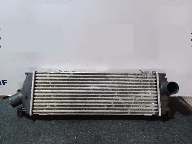 bontott OPEL VIVARO Intercooler