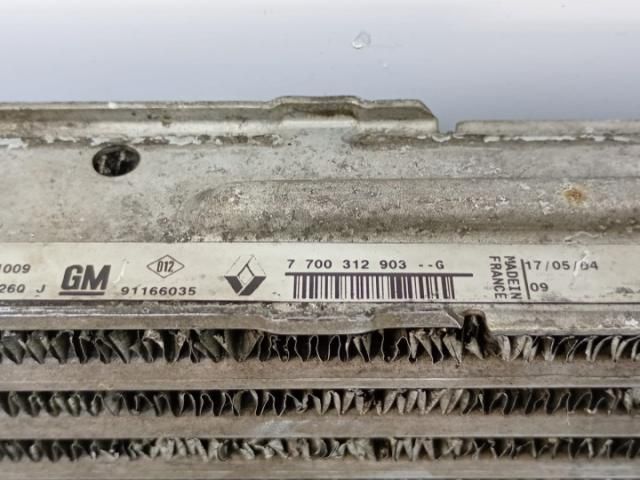 bontott OPEL VIVARO Intercooler