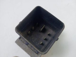 bontott OPEL VIVARO Izzító Relé