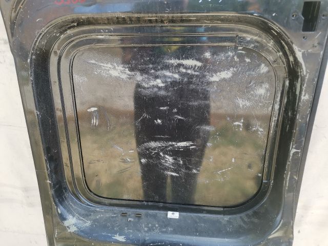 bontott OPEL VIVARO Jobb Csomagtérajtó (Üres lemez)