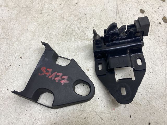 bontott OPEL VIVARO Jobb Csomagtérajtó Zárszerkezet