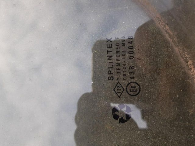 bontott OPEL VIVARO Jobb első Ablak