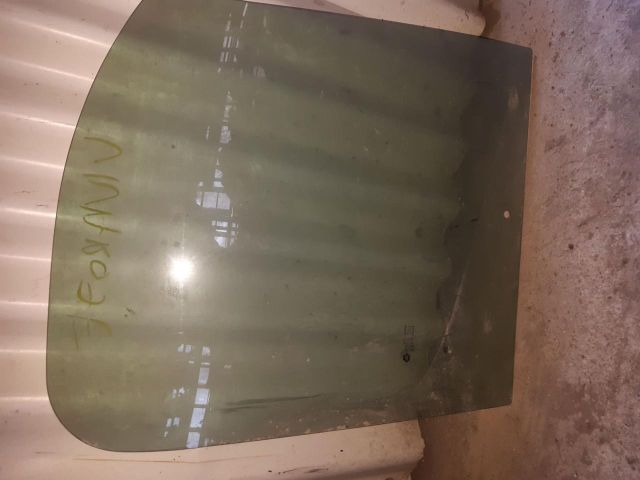 bontott OPEL VIVARO Jobb első Ablak