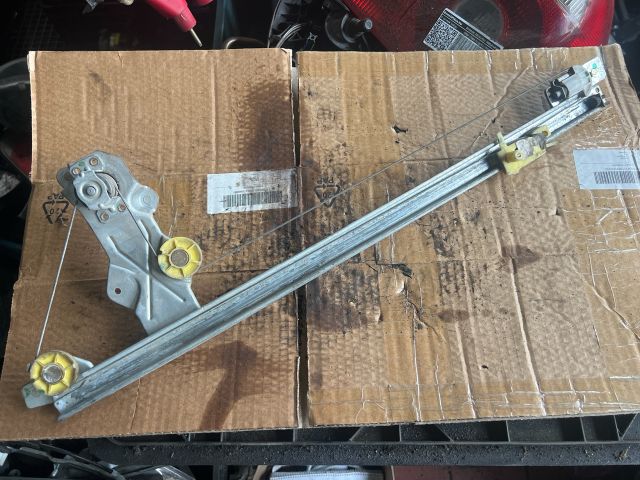 bontott OPEL VIVARO Jobb első Ablakemelő Szerkezet (Mechanikus)