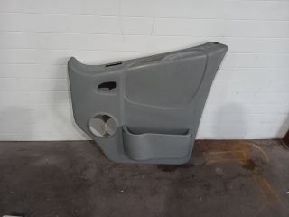 bontott OPEL VIVARO Jobb első Ajtó Kárpit