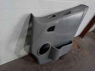 bontott OPEL VIVARO Jobb első Ajtó Kárpit