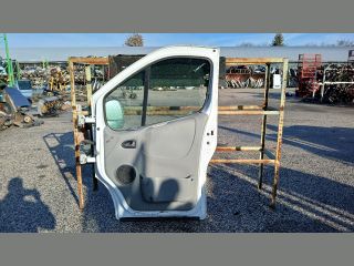 bontott OPEL VIVARO Jobb első Ajtó (Részeivel)