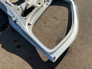 bontott OPEL VIVARO Jobb első Ajtó (Üres lemez)