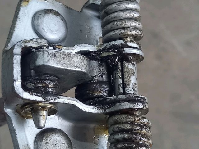 bontott OPEL VIVARO Jobb első Ajtóhatároló