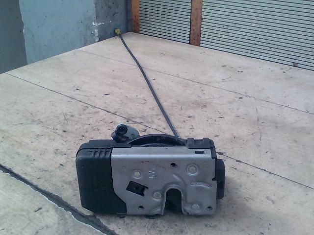 bontott OPEL VIVARO Jobb első Ajtózár