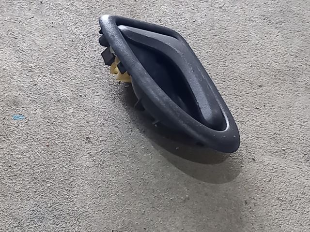 bontott OPEL VIVARO Jobb első Belső Kilincs