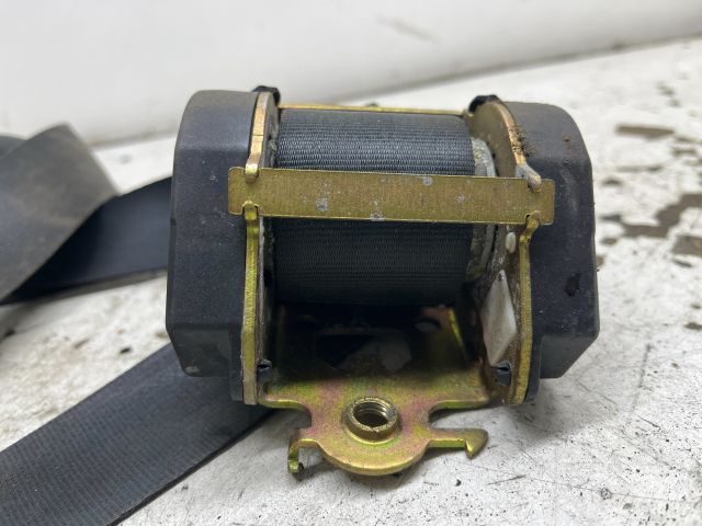 bontott OPEL VIVARO Jobb első Biztonsági Öv