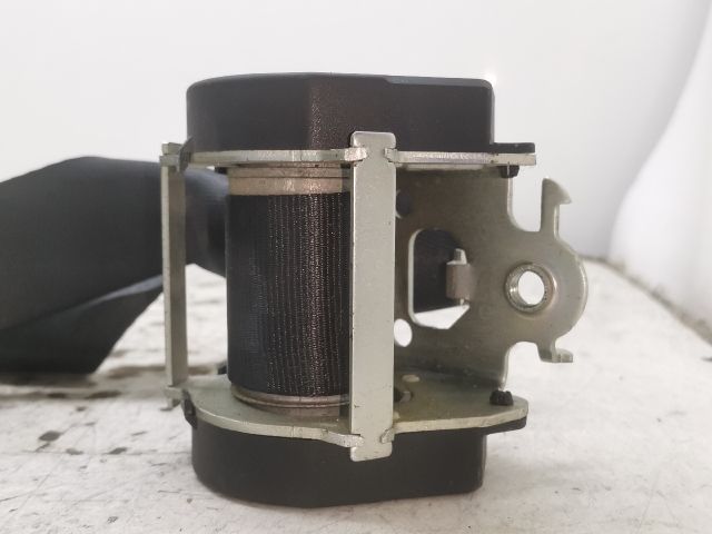 bontott OPEL VIVARO Jobb első Biztonsági Öv