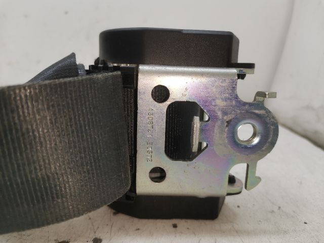 bontott OPEL VIVARO Jobb első Biztonsági Öv