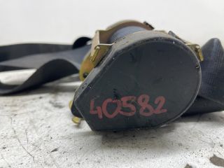 bontott OPEL VIVARO Jobb első Biztonsági Öv