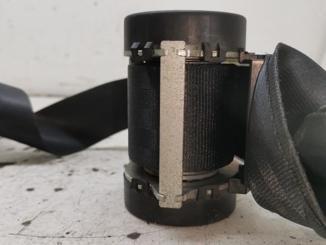 bontott OPEL VIVARO Jobb első Biztonsági Öv