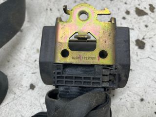 bontott OPEL VIVARO Jobb első Biztonsági Öv