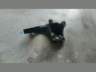 bontott OPEL VIVARO Jobb első Féltengely Tartó