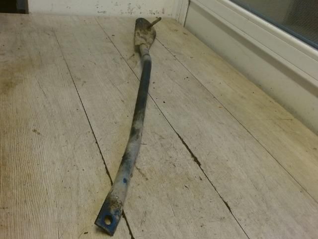 bontott OPEL VIVARO Jobb első Futómű Kitámasztó