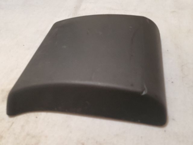 bontott OPEL VIVARO Jobb első Sárvédő Díszléc