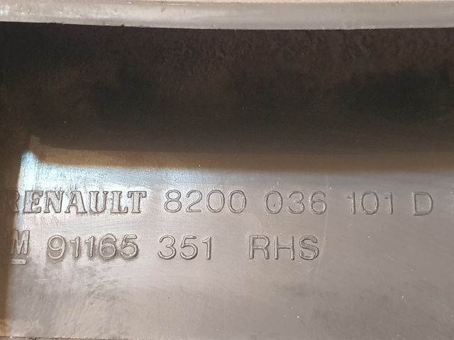 bontott OPEL VIVARO Jobb első Sárvédő Díszléc