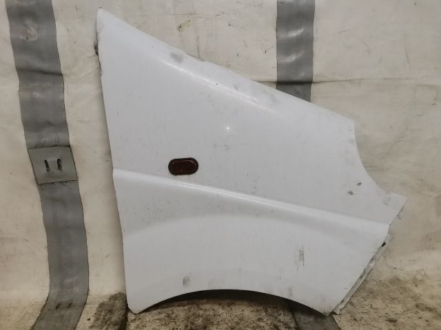 bontott OPEL VIVARO Jobb első Sárvédő