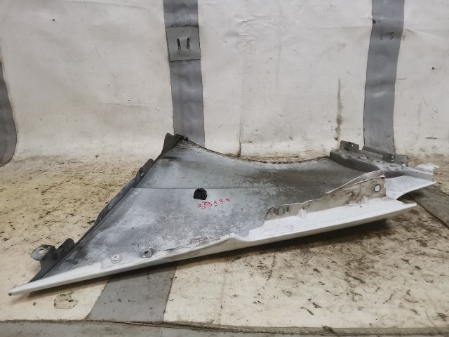 bontott OPEL VIVARO Jobb első Sárvédő